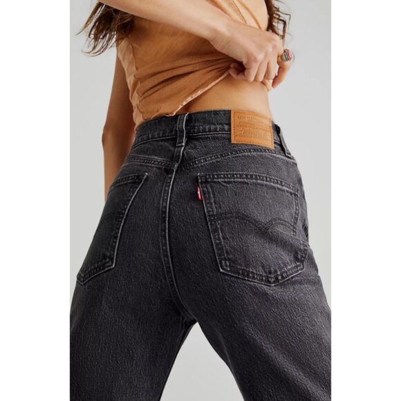 Levis Premium 70s High Flare in Washed Black Sz 27w Women's -shipping incl - Picture 1 of 16